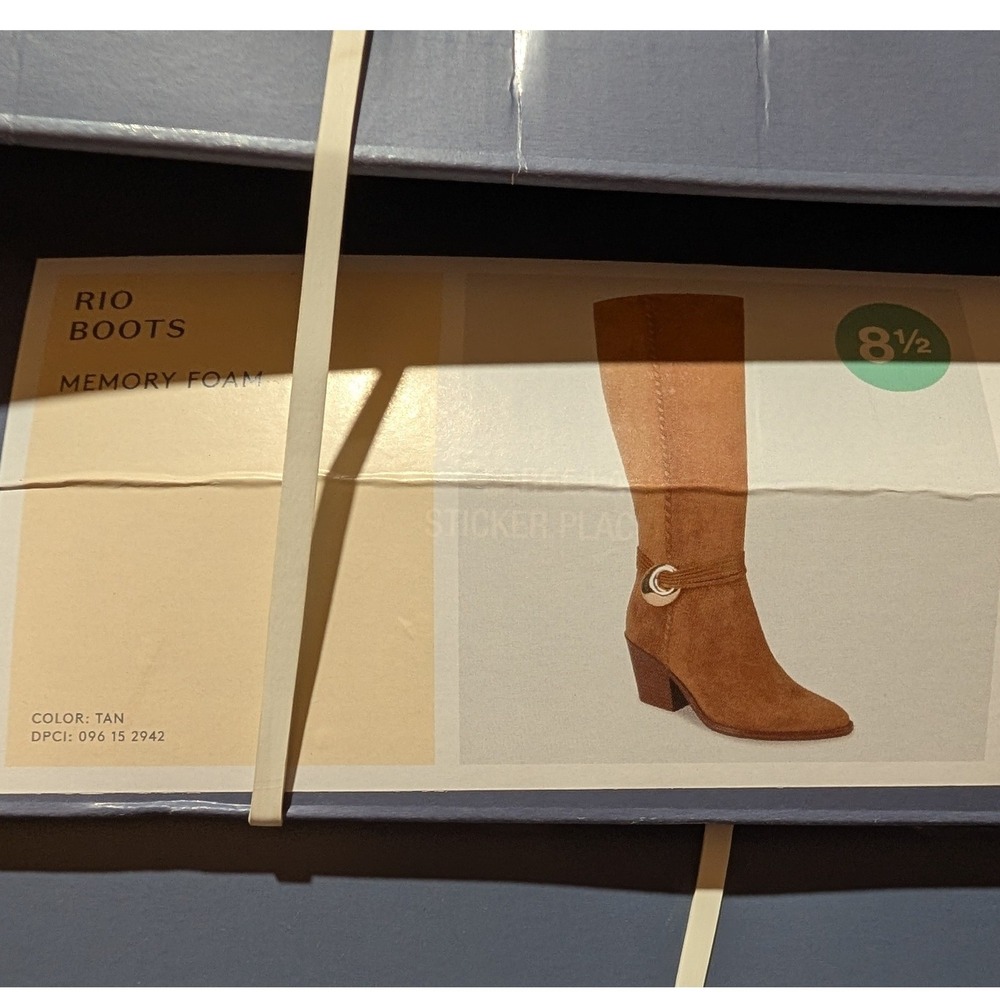 Universal Thread Rio Boots Womens 8.5 Tan NWT Memory Foam Block Heel Tall Suede
